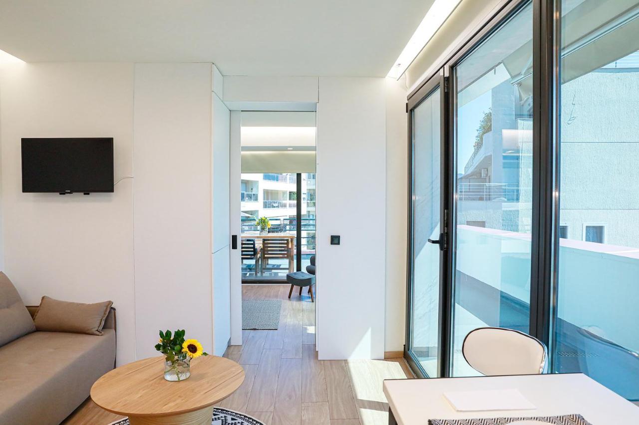 The First Key Luxury & Small Apartment In The Center Of Xanthi Extérieur photo
