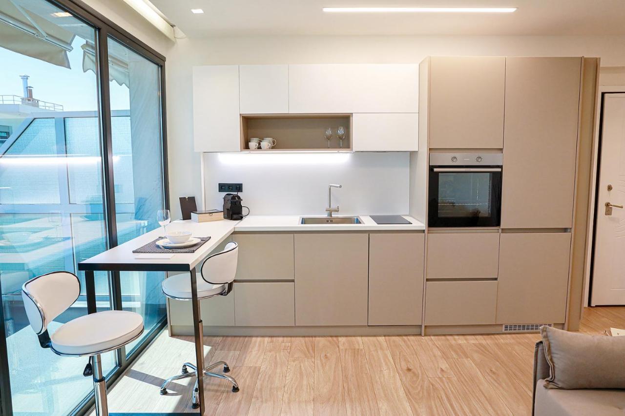 The First Key Luxury & Small Apartment In The Center Of Xanthi Extérieur photo
