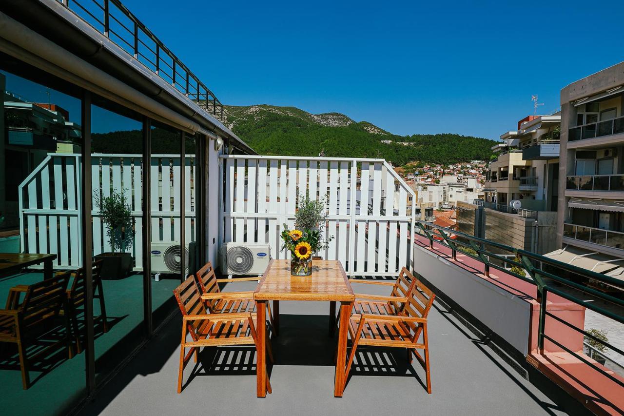 The First Key Luxury & Small Apartment In The Center Of Xanthi Extérieur photo